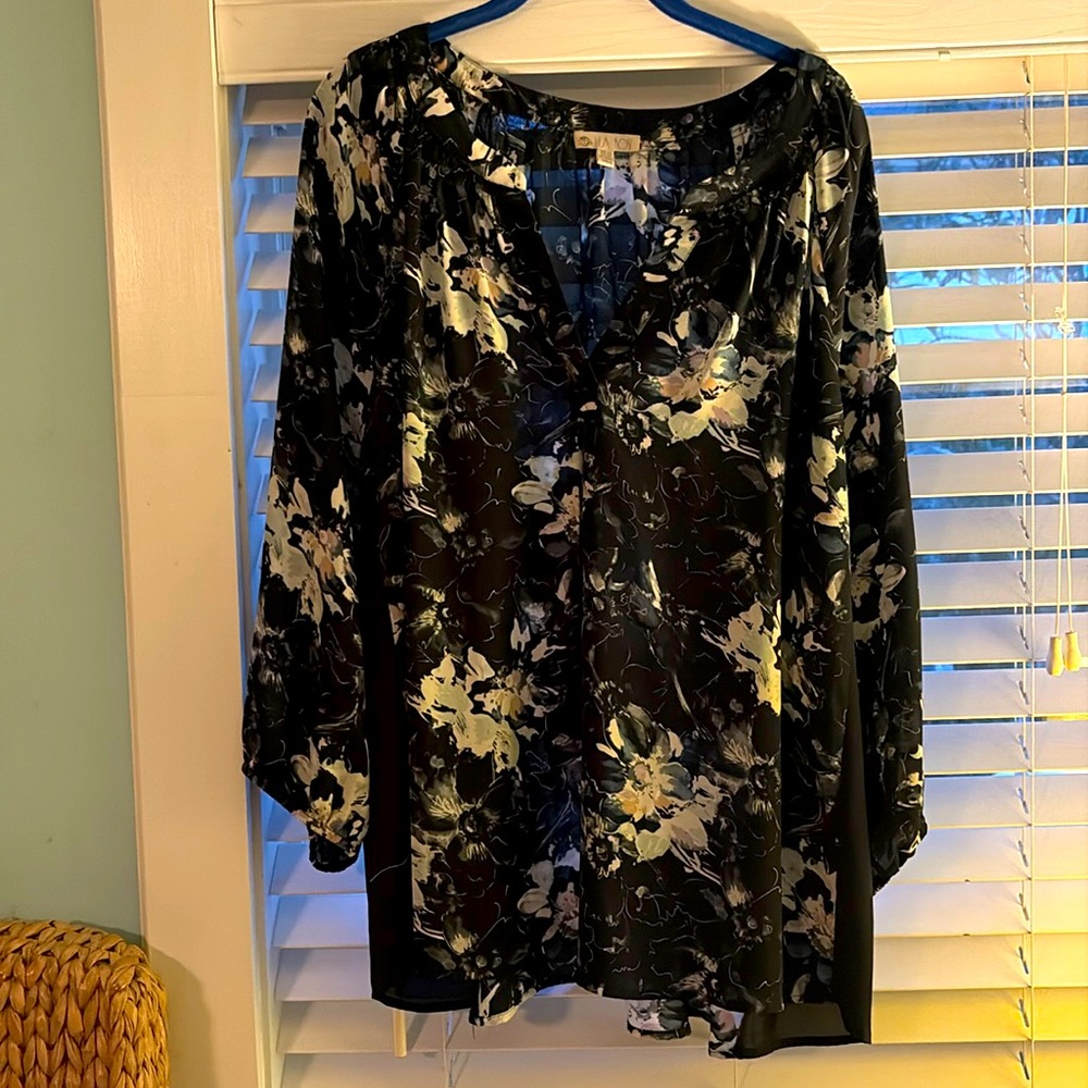 Black Floral Tunic